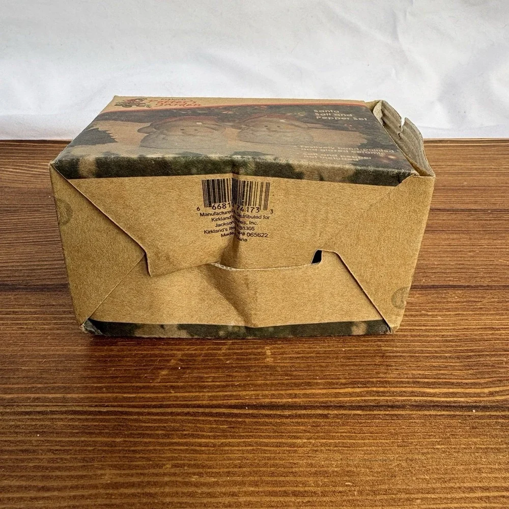 Kirkland's Potter's Garden Santa Salt & Pepper Shakers Set w/ Box‎ Christmas